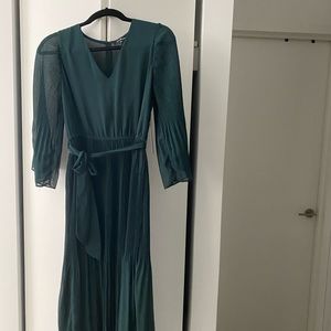 Lulu’s Flirty and Thriving Moss Pleated Midi Dress